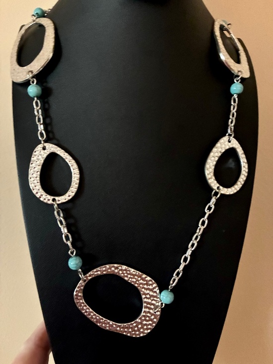 Source Unknown Jewelry - 42” Hammered Silver Tone Faux Turquoise Necklace